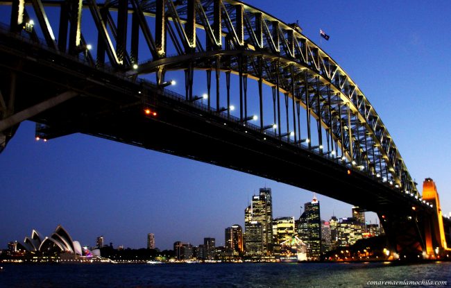 Milsons Point Harbour Bridge Sídney Australia