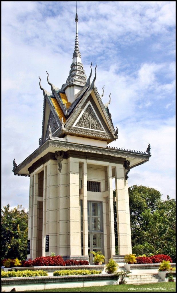 Choeung Ek Killing Fields Phnom Penh Camboya