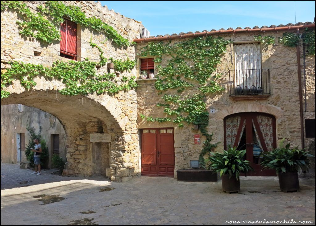 Peratallada Gerona Cataluña España