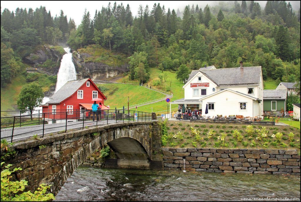 Steinsdalsfossen Noruega