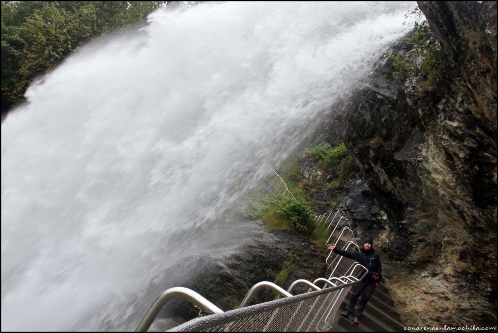 Steinsdalsfossen Noruega